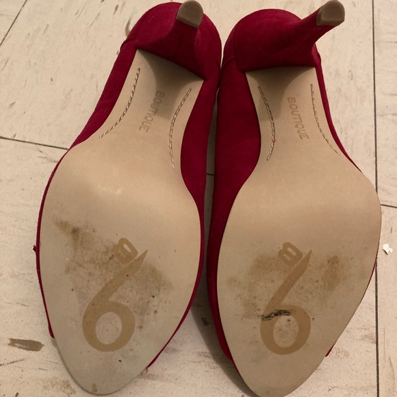 Suede Pumps - Picture 3 of 4